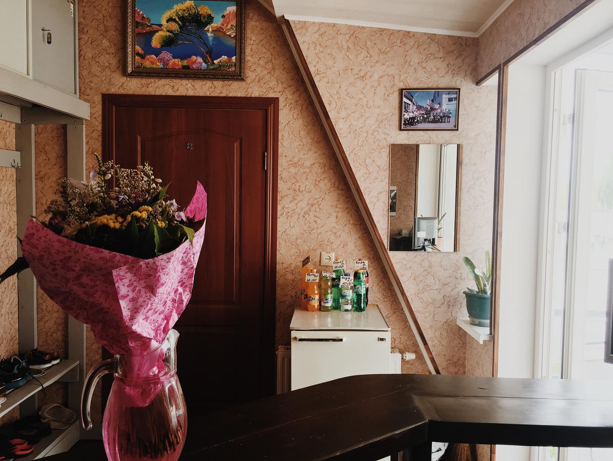 Hostel Darnitsa1 Kiev Exteriör bild